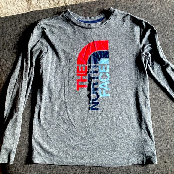 Youth North Face long sleeve T - Picture 1 of 1